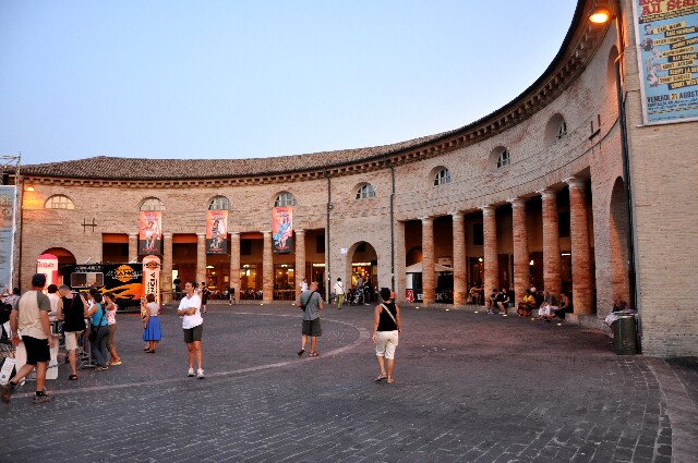 min 2009 08 22 senigallia village 100